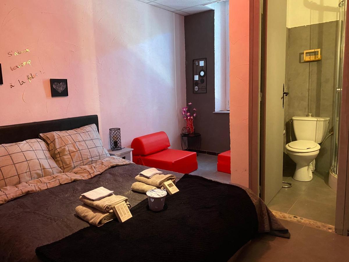 La Cigale Hotell Annot Eksteriør bilde